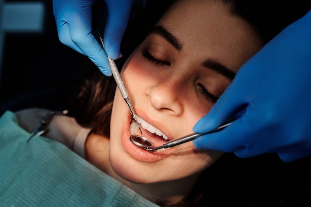 Czym zajmuje się ortodonta? Kraków 